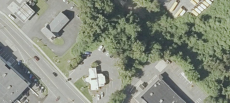 1247 Main St