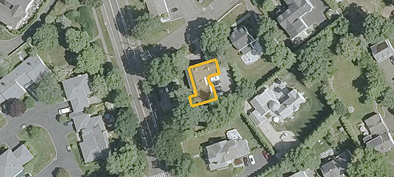 208 Ss Ave