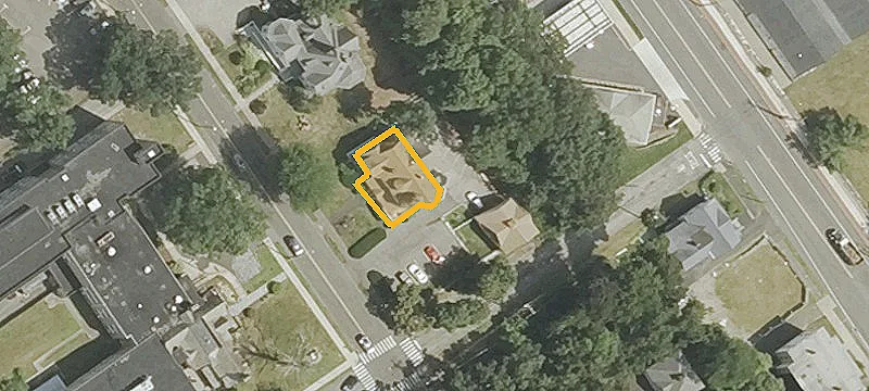 231 Coram Ave