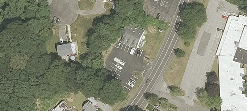 425 Riv Rd