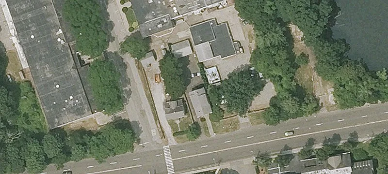 2480 Post Rd