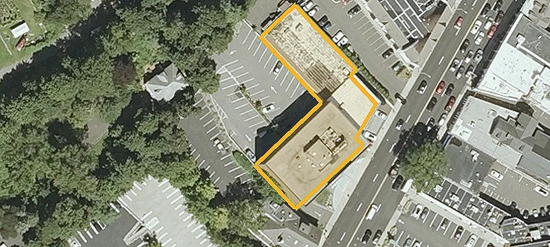 41 Putnam Ave