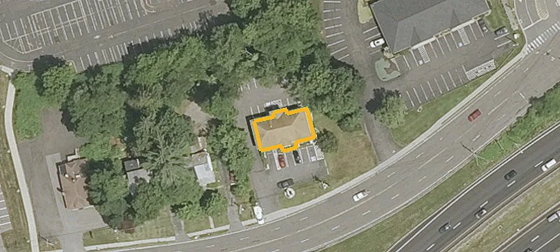 678 Chase Pkwy
