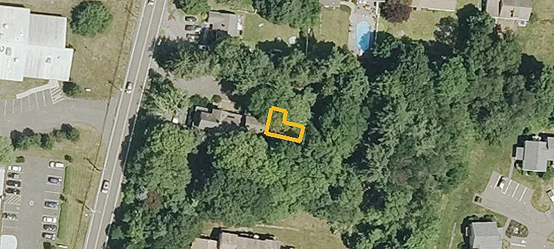 243 Branford Rd