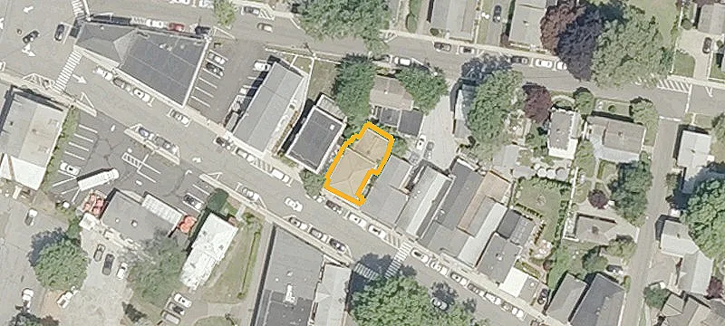 11 Main St