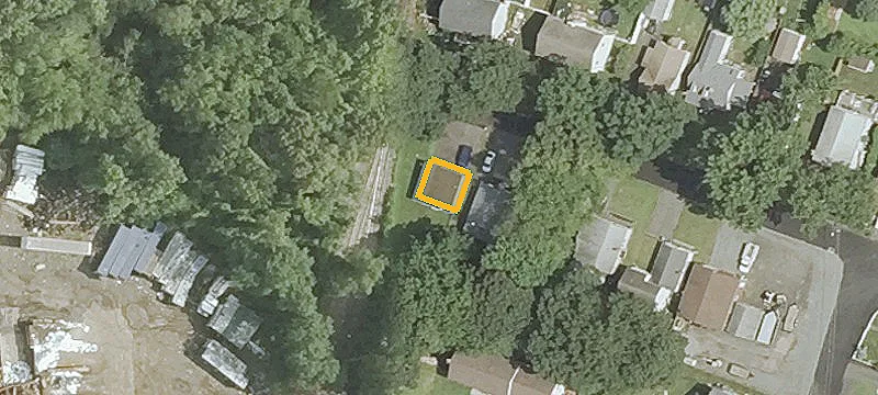 63 Bartlett St