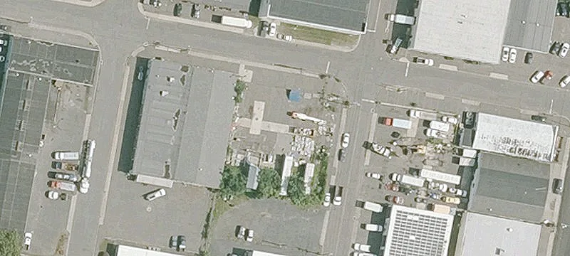 25 George St