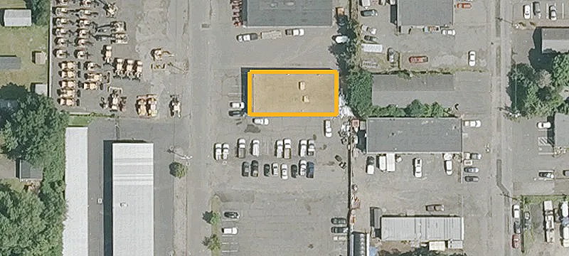 40 Chelton Ave