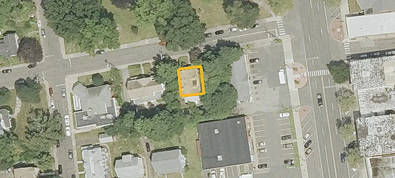 12 Myrtle St