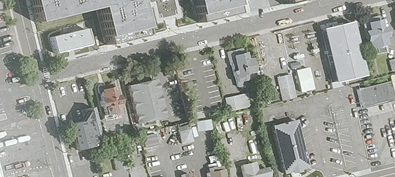10 Rowan St