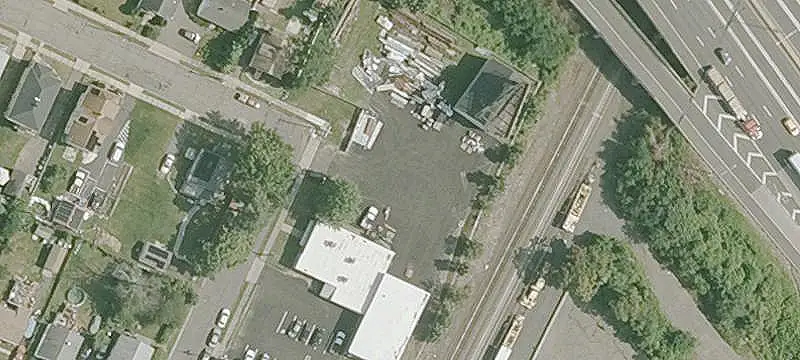 40 Midland St