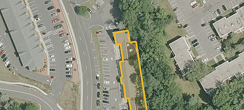 2 Willowbrook Rd