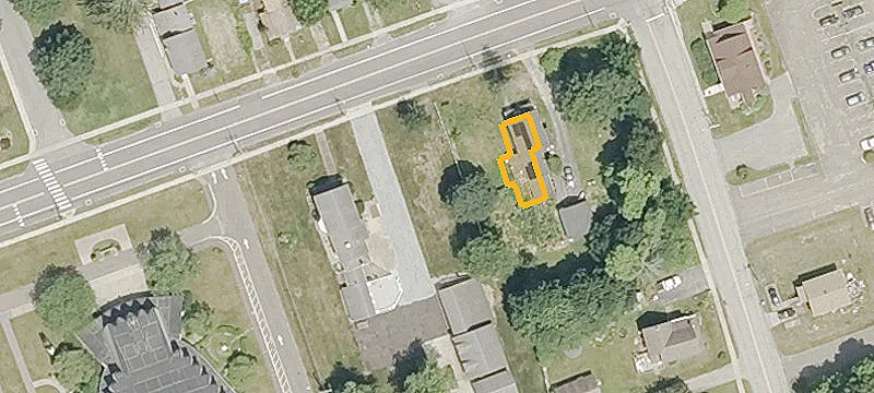 152 Norwich Ave