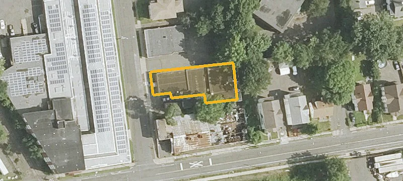 98 John St