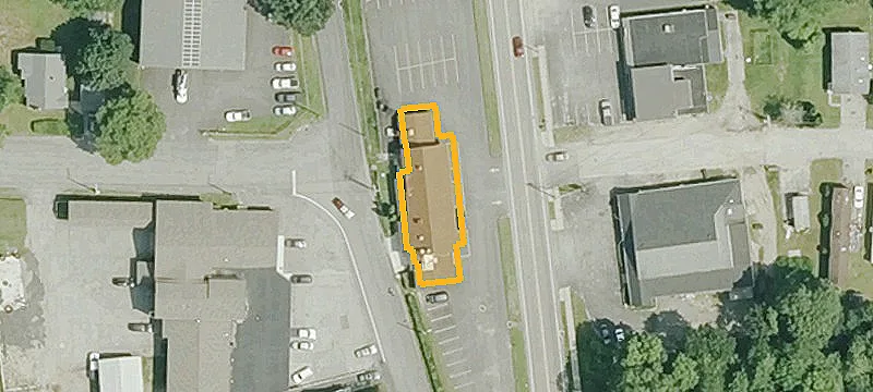 749 Main St
