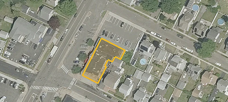 3700 Main St