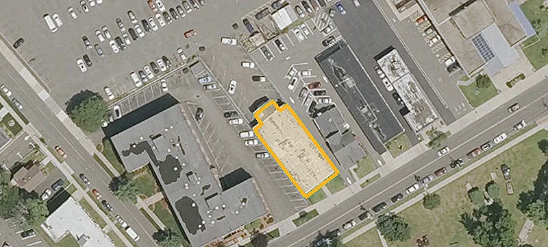 385 Main St