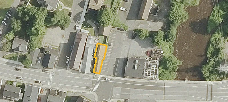 147 Main St
