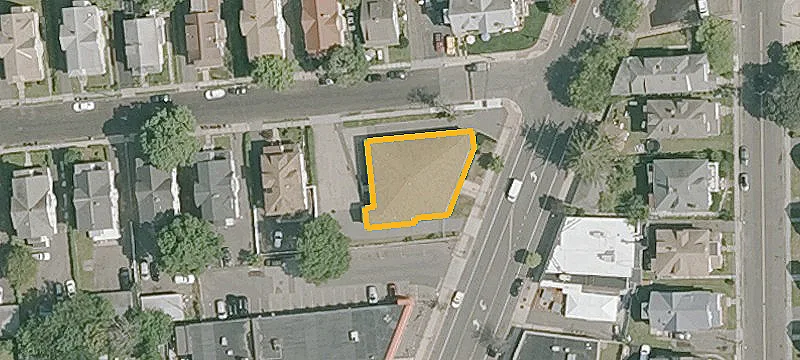 673-675 Maple Ave