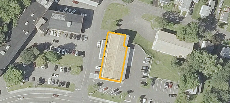 838 Main St