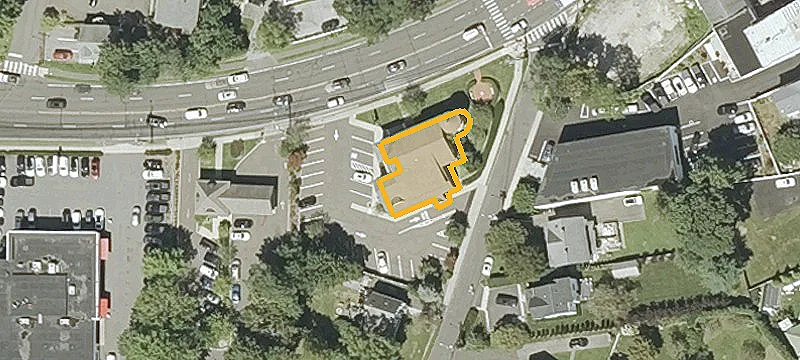 119 Putnam Ave