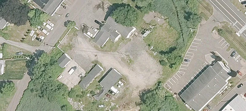 11 Garnet Park Rd