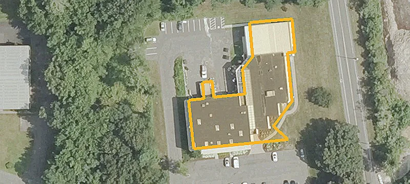 2 Eastview Dr