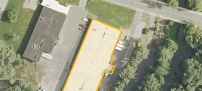 87 Sharon Rd