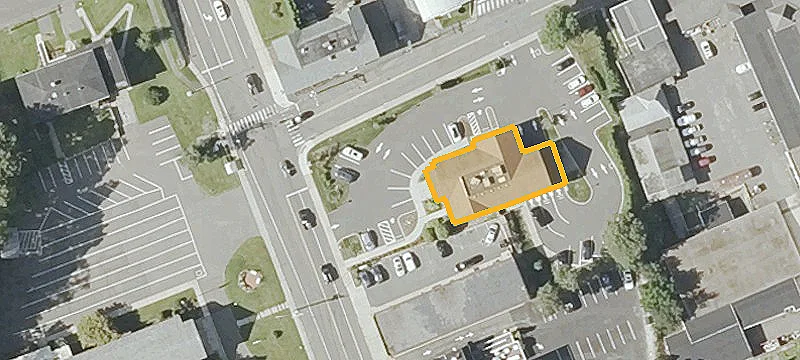 565 Main St