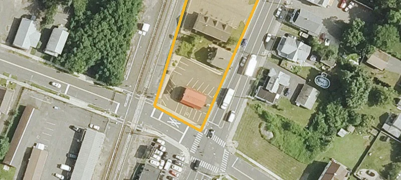 235 Colony St