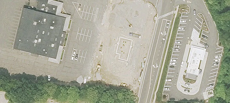 395 Monroe Tpke