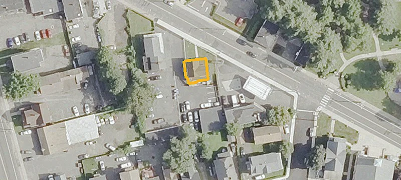 137 School St
