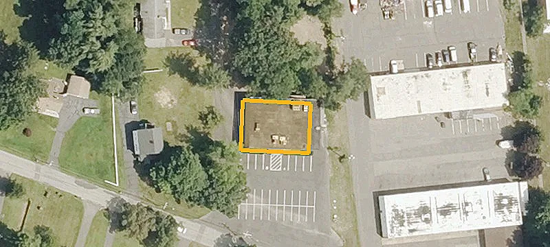 48 Kingsbury Ave
