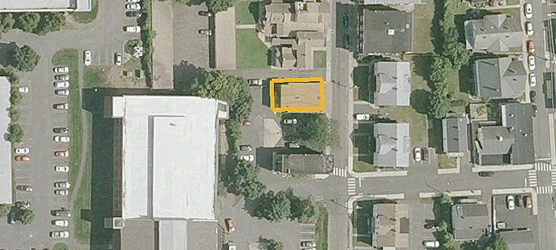 17 Pleasant St