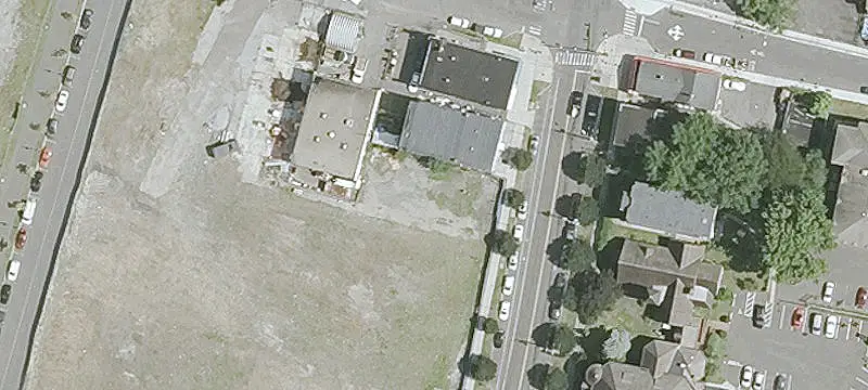 707 Pacific St