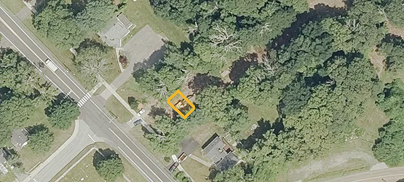 25 Main St