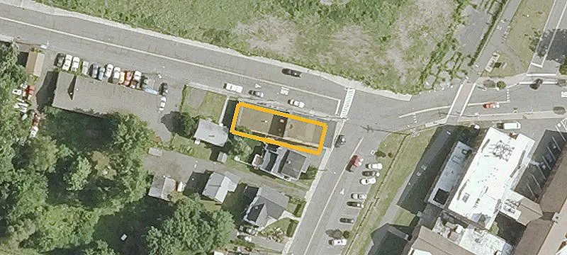 64 Ctr St