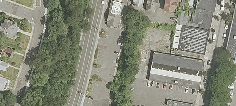 15 Mdw St