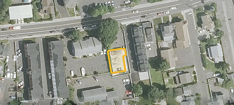 10 Van Zant St