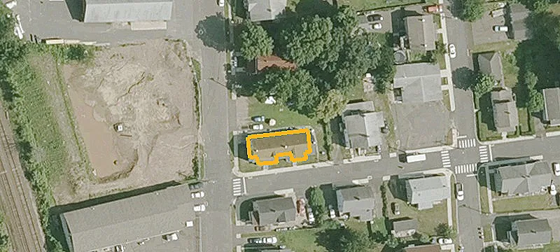5 Maple Ave
