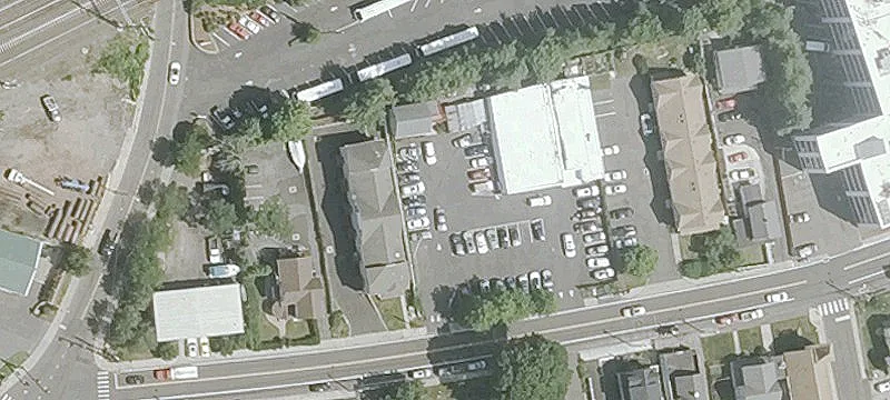 7 Van Zant St