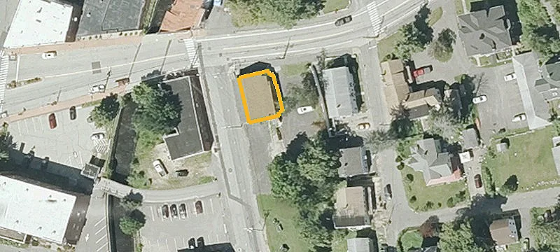 4 Willington Ave