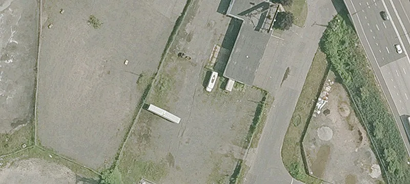 305 Service Rd
