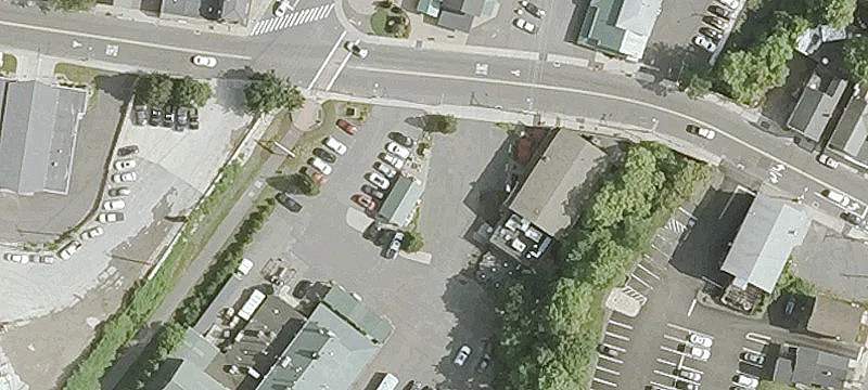 76 Main St