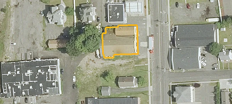 87 Whiting St