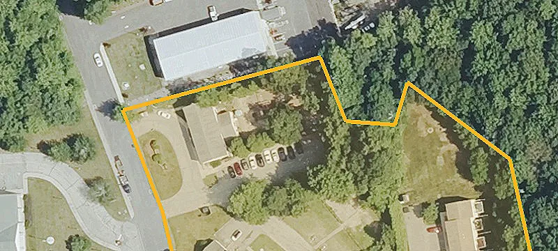 14 Fairway Dr
