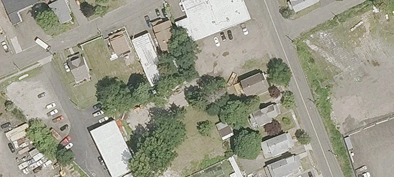 260 Frnt Ave