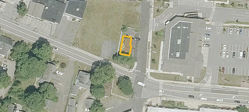 25 Main St