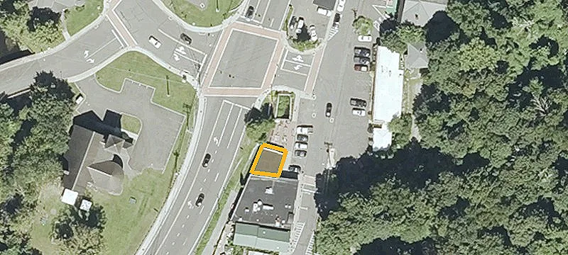 19 Main St