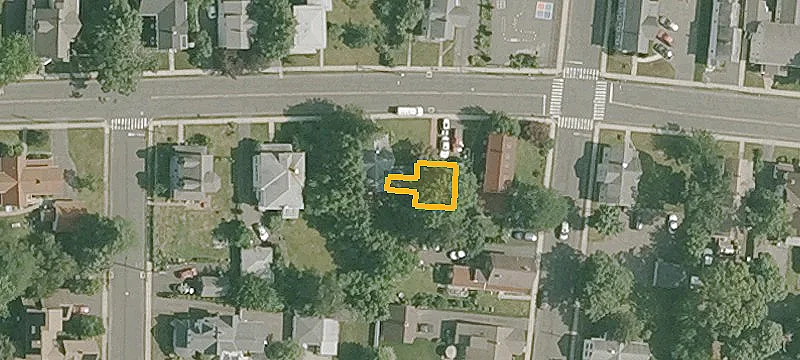 83 Maple Ave